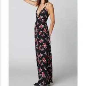 Flynn Skye Black Floral Cluster Maxi Dress - NWOT